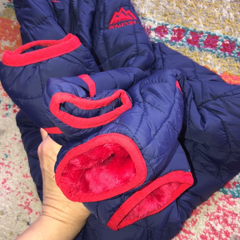 Snozu snowsuit - Picture 2 of 6